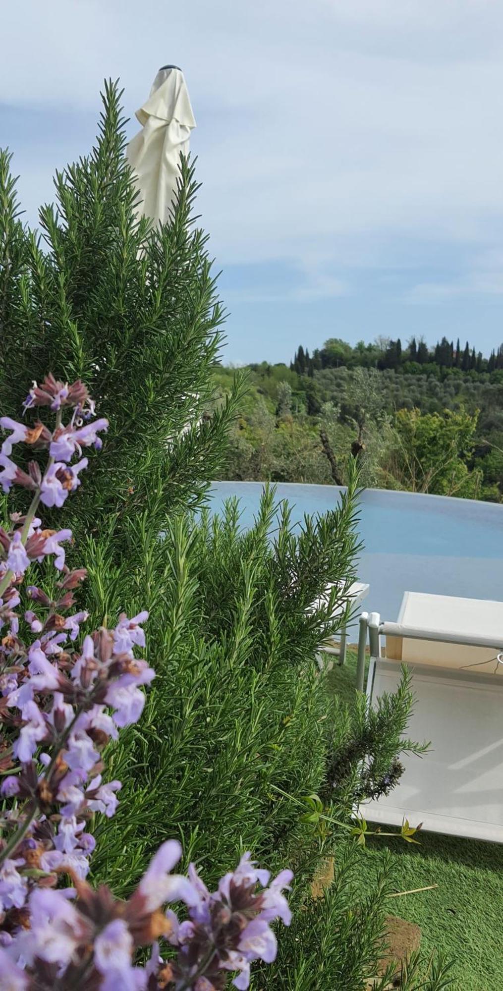 Villa In Campagna Costa Al Bagno 몬토폴리 인 발 다르노 외부 사진