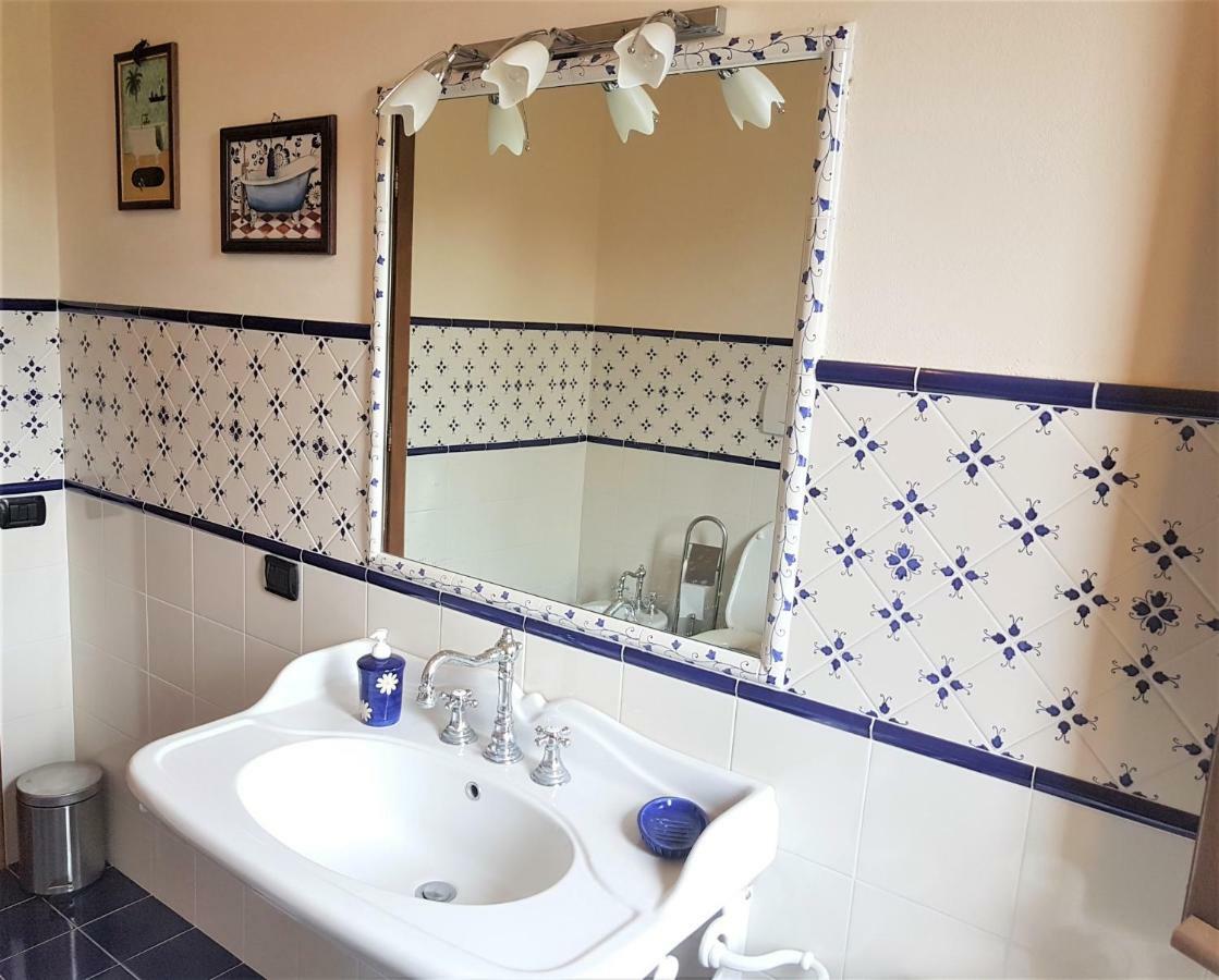Villa In Campagna Costa Al Bagno 몬토폴리 인 발 다르노 외부 사진